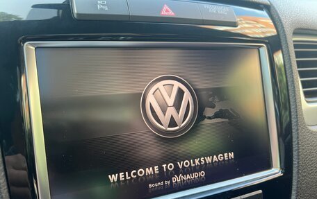 Volkswagen Touareg III, 2011 год, 2 290 000 рублей, 13 фотография