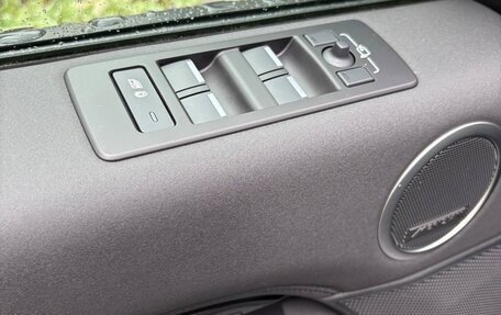 Land Rover Discovery IV, 2022 год, 8 200 000 рублей, 8 фотография