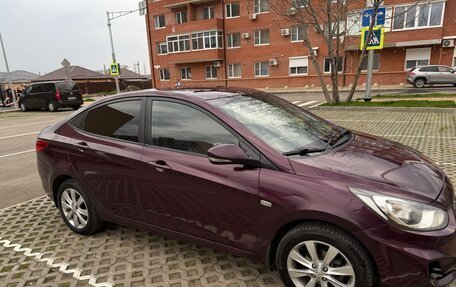 Hyundai Solaris II рестайлинг, 2011 год, 520 000 рублей, 2 фотография
