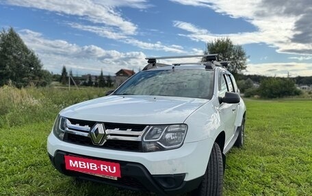 Renault Duster I рестайлинг, 2018 год, 1 500 000 рублей, 2 фотография