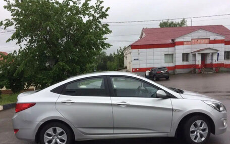 Hyundai Solaris II рестайлинг, 2016 год, 550 000 рублей, 4 фотография