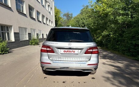 Mercedes-Benz M-Класс, 2012 год, 2 100 000 рублей, 2 фотография