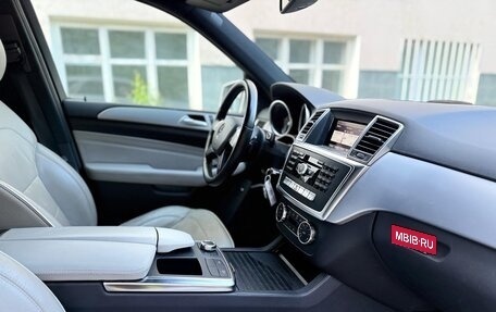 Mercedes-Benz M-Класс, 2012 год, 2 100 000 рублей, 4 фотография