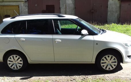 Skoda Fabia II, 2012 год, 680 000 рублей, 3 фотография