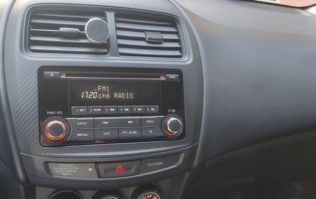 Mitsubishi ASX I рестайлинг, 2015 год, 1 900 000 рублей, 15 фотография