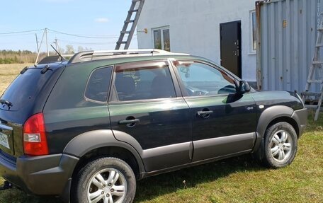 Hyundai Tucson III, 2005 год, 750 000 рублей, 2 фотография