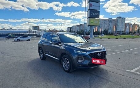 Hyundai Santa Fe III рестайлинг, 2018 год, 3 300 000 рублей, 3 фотография