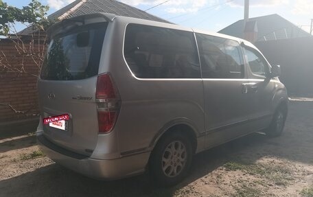 Hyundai Grand Starex Grand Starex I рестайлинг 2, 2009 год, 1 300 000 рублей, 3 фотография