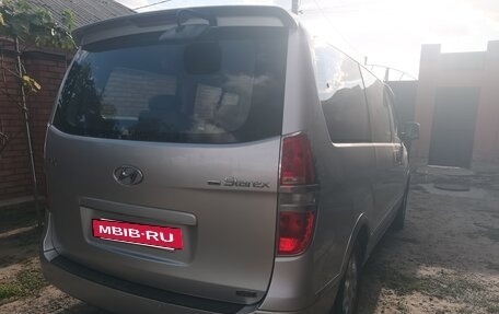 Hyundai Grand Starex Grand Starex I рестайлинг 2, 2009 год, 1 300 000 рублей, 4 фотография