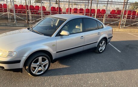 Volkswagen Passat B5+ рестайлинг, 1998 год, 400 000 рублей, 2 фотография