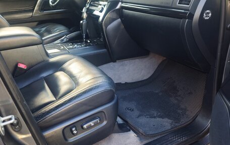 Toyota Land Cruiser 200, 2013 год, 2 900 000 рублей, 14 фотография