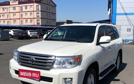 Toyota Land Cruiser 200, 2014 год, 5 300 000 рублей, 2 фотография
