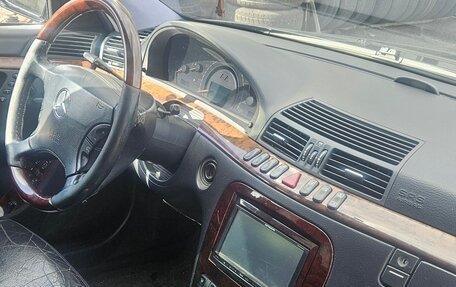 Mercedes-Benz S-Класс, 2000 год, 1 050 000 рублей, 3 фотография