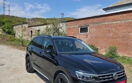 Volkswagen Tiguan II, 2019 год, 2 400 000 рублей, 5 фотография