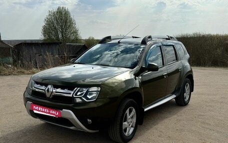 Renault Duster I рестайлинг, 2017 год, 1 100 000 рублей, 2 фотография