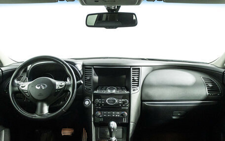 Infiniti FX II, 2012 год, 1 849 777 рублей, 13 фотография