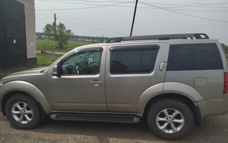 Nissan Pathfinder, 2010 год, 1 300 000 рублей, 5 фотография