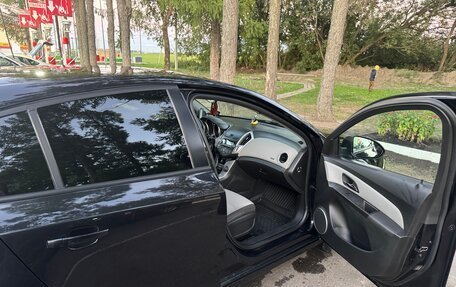 Chevrolet Cruze II, 2013 год, 925 000 рублей, 3 фотография