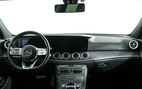 Mercedes-Benz E-Класс, 2020 год, 3 499 000 рублей, 13 фотография