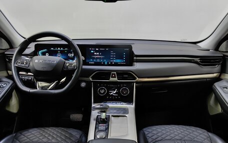 CheryExeed TXL, 2022 год, 2 359 000 рублей, 12 фотография