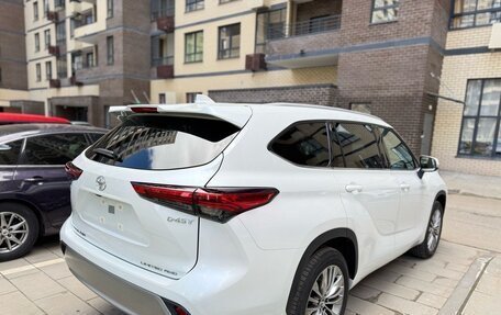 Toyota Highlander, 2025 год, 6 450 000 рублей, 4 фотография