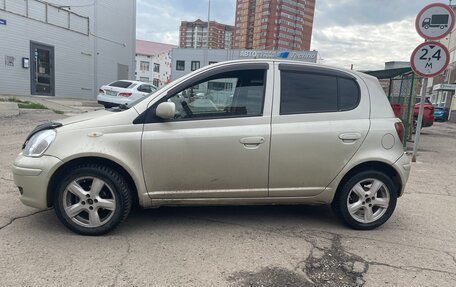 Toyota Vitz, 2003 год, 400 000 рублей, 3 фотография