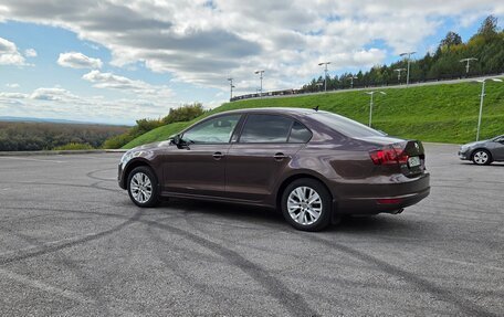 Volkswagen Jetta VI, 2014 год, 1 270 000 рублей, 2 фотография
