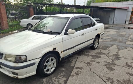 Nissan Sunny B15, 1999 год, 100 000 рублей, 3 фотография