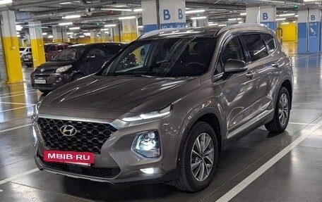 Hyundai Santa Fe IV, 2018 год, 3 165 000 рублей, 2 фотография