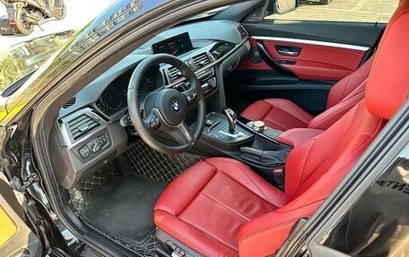 BMW 3 серия, 2022 год, 3 150 000 рублей, 11 фотография