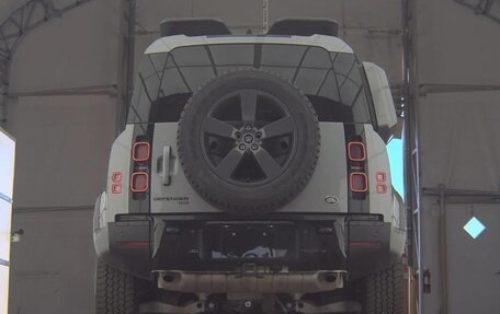 Land Rover Defender II, 2022 год, 7 500 000 рублей, 3 фотография