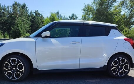 Suzuki Swift V, 2020 год, 1 337 000 рублей, 2 фотография