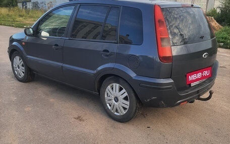 Ford Fusion I, 2002 год, 250 000 рублей, 2 фотография