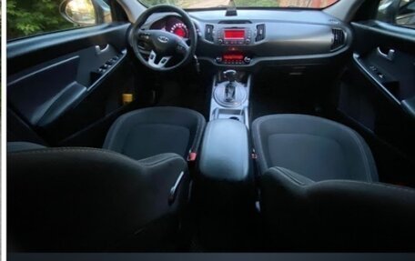 KIA Sportage III, 2010 год, 1 785 000 рублей, 2 фотография