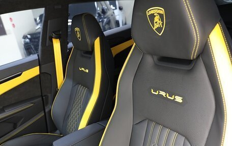 Lamborghini Urus I, 2024 год, 36 000 000 рублей, 11 фотография