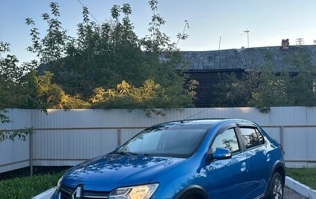 Renault Logan II, 2018 год, 888 000 рублей, 2 фотография