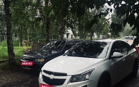 Chevrolet Cruze II, 2014 год, 800 000 рублей, 3 фотография