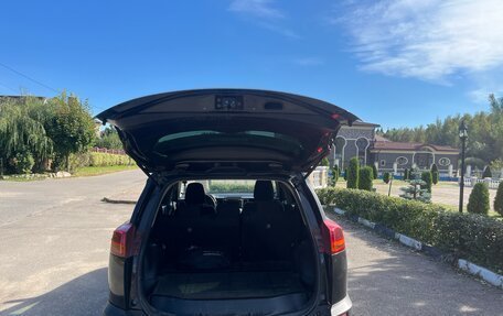 Toyota RAV4, 2013 год, 1 700 000 рублей, 4 фотография