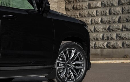 Cadillac Escalade V, 2021 год, 14 900 000 рублей, 5 фотография