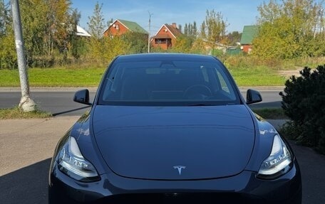 Tesla Model Y I, 2023 год, 4 500 000 рублей, 1 фотография
