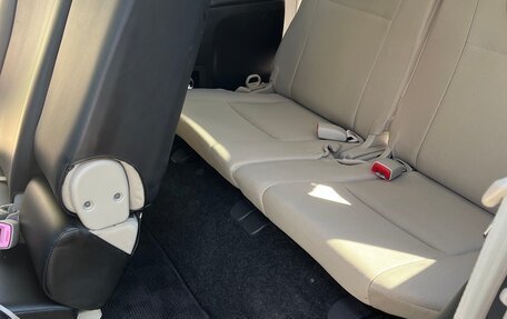 Toyota Wish II, 2010 год, 1 470 000 рублей, 11 фотография