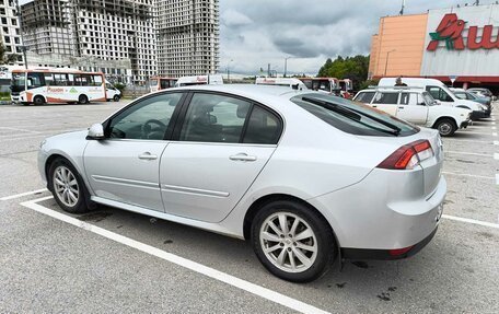 Renault Laguna III рестайлинг, 2010 год, 500 000 рублей, 6 фотография