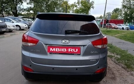 Hyundai ix35 I рестайлинг, 2013 год, 1 050 000 рублей, 5 фотография