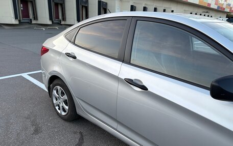Hyundai Solaris II рестайлинг, 2012 год, 655 000 рублей, 3 фотография