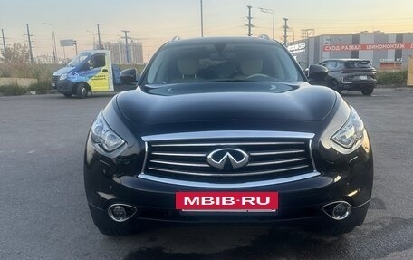 Infiniti FX II, 2012 год, 1 750 000 рублей, 4 фотография