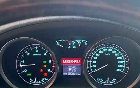 Toyota Land Cruiser 200, 2010 год, 3 000 000 рублей, 4 фотография