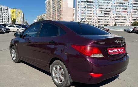 Hyundai Solaris II рестайлинг, 2012 год, 640 000 рублей, 4 фотография