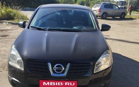 Nissan Qashqai, 2009 год, 750 000 рублей, 9 фотография