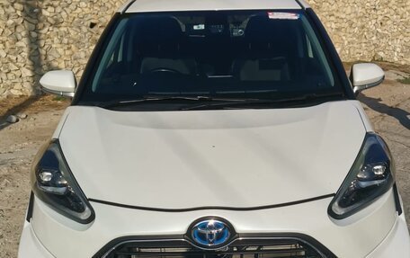 Toyota Sienta II, 2018 год, 1 950 000 рублей, 4 фотография