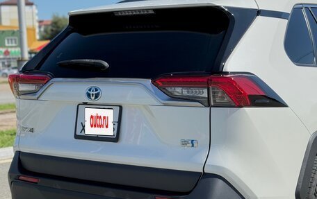Toyota RAV4, 2019 год, 2 995 000 рублей, 12 фотография